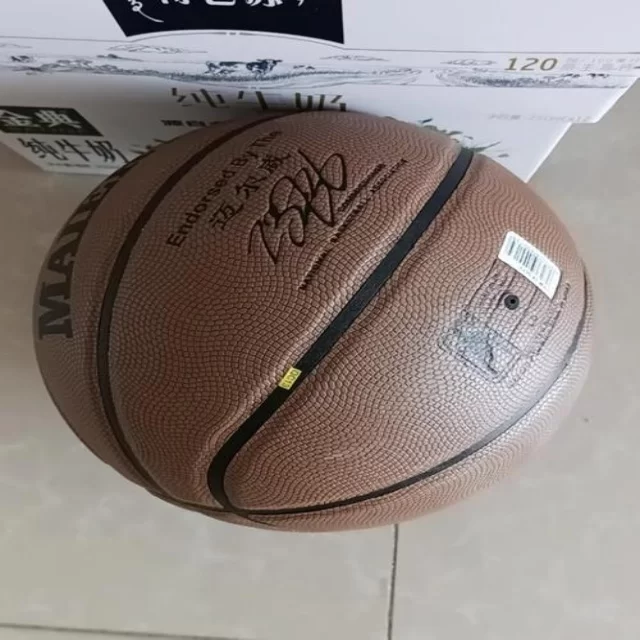 第37组篮球季后赛走势解析：数据揭示胜负关键